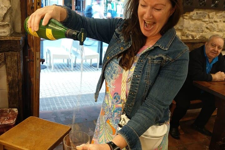 Eat Like a True Basque: San Sebastián Authentic Pintxos Food Tour photo 3