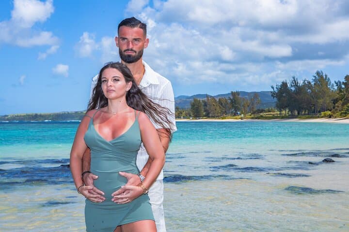 Mont Choisy Beach Photoshoot: Professional Beach Portraits in Northern Mauritius photo 3