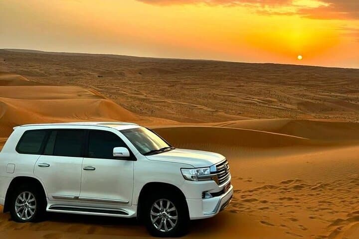 Luxury Overnight 4WD Desert Safari in Salalah's Empty Quarter photo 2