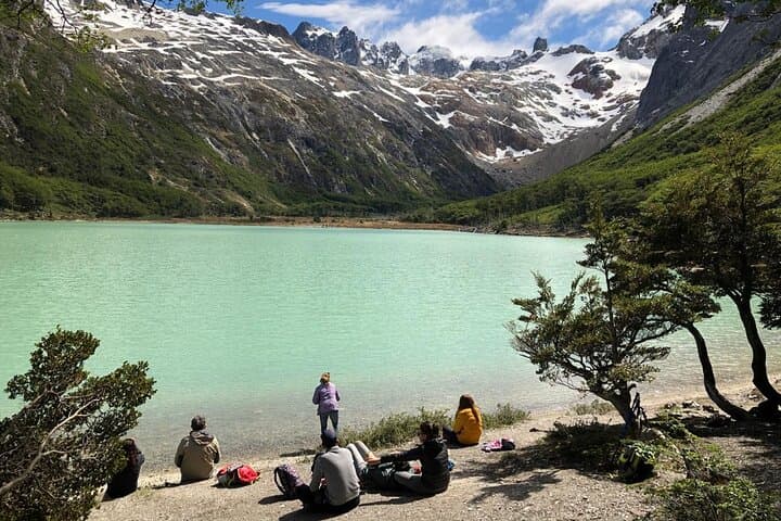 Trekking to Laguna Esmeralda (Emerald Lagoon): Day Hike from Ushuaia photo 2