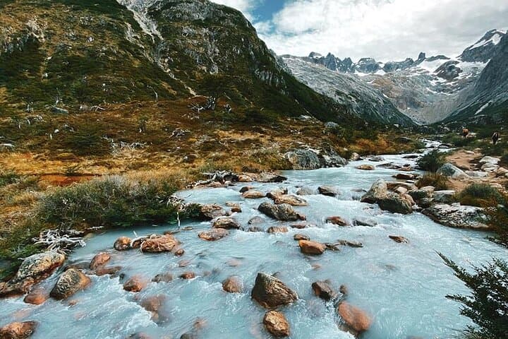 Trekking to Laguna Esmeralda (Emerald Lagoon): Day Hike from Ushuaia photo 6