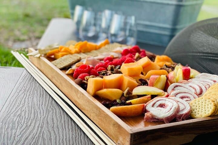Sunset Champagne & Charcuterie Horseback Ride at Lake Louisa photo 2