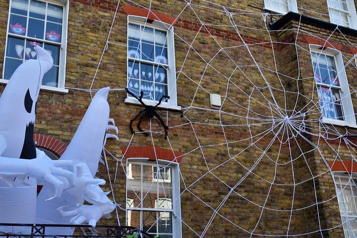 London Ghosts and Crime Walking Tour — Jack the Ripper & Haunted Sites