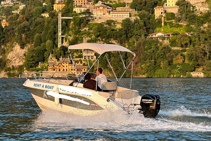 Self-Drive Boat Rental on Lake Como: Explore Villas & Lakeside Towns photo 3
