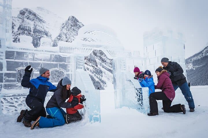 Full-Day Lake Louise & Icefields Parkway Winter Tour: Skating, Sleds & Scenic Stops photo 6