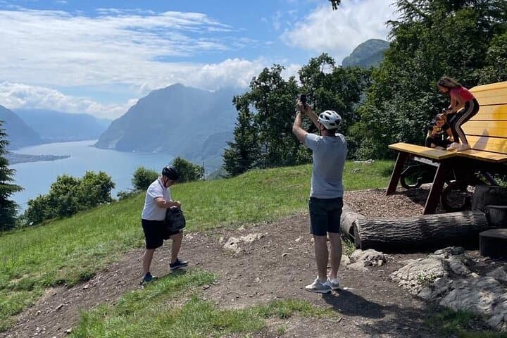 Bellagio Wild E‑Bike Tour: Lake Como Hills, Local Roads & Picnic Views photo 3