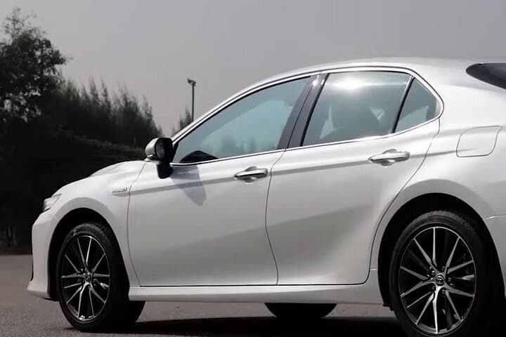 Auckland Airport Private Transfer with Child Car Seats — Door-to-Door AKL Pickup