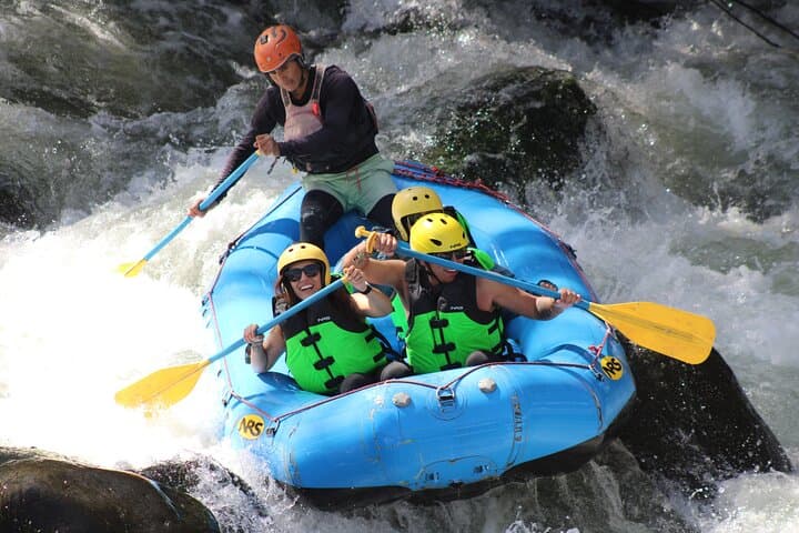 Chili River Rafting Adventure: Class II–III Rapids Near Arequipa photo 3