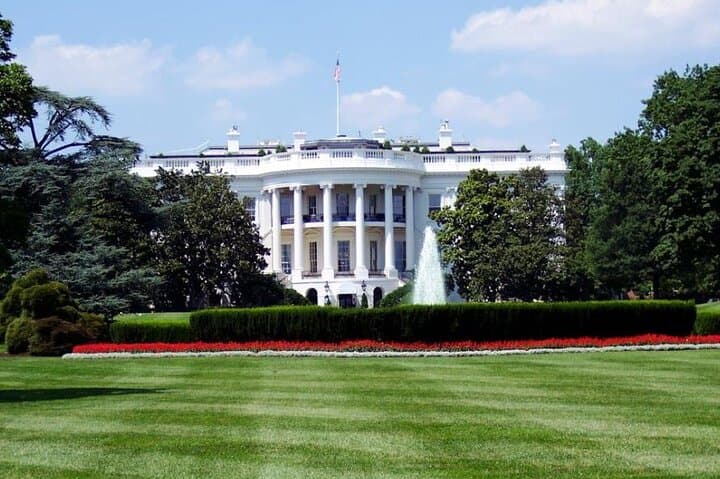 National Mall Expedition: Private 2-Hour Walking Tour of Washington, D.C. photo 1