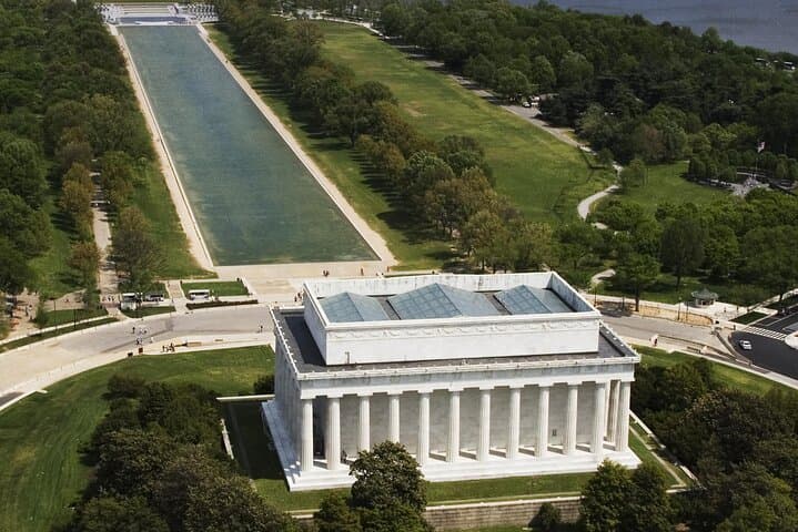 National Mall Expedition: Private 2-Hour Walking Tour of Washington, D.C. photo 4