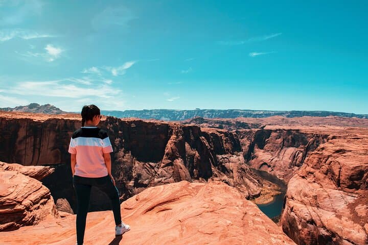 Glen Canyon Full-Day Private Tour and Hike from Page, AZ