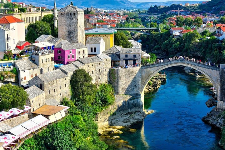 Dubrovnik to Mostar, Počitelj & Kravice: Private Day Tour to Waterfalls and Ottoman Heritage