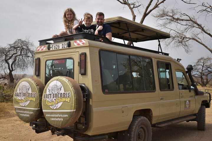 6-Day Mara River Wildebeest Migration Safari in the Northern Serengeti photo 3