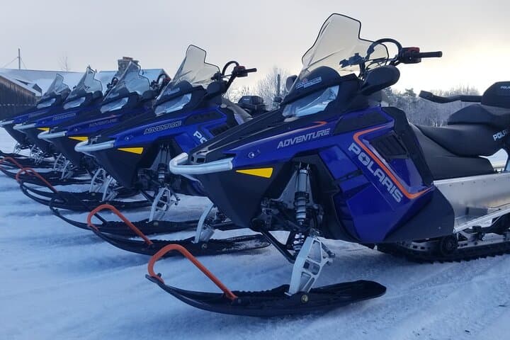 Île d'Orléans Snowmobiling: 1.5‑Hour Guided Winter Ride from Quebec City photo 3