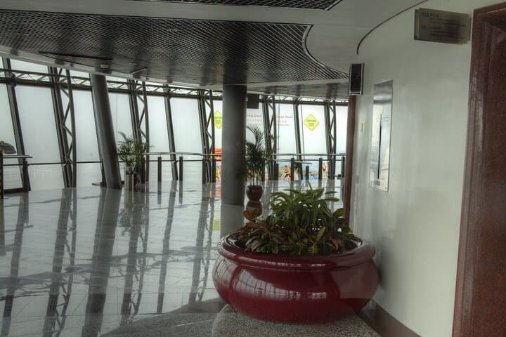 Macau Tower Observation Deck: 360° Views, Glass-Floor Thrills, and Sunset Vistas photo 5