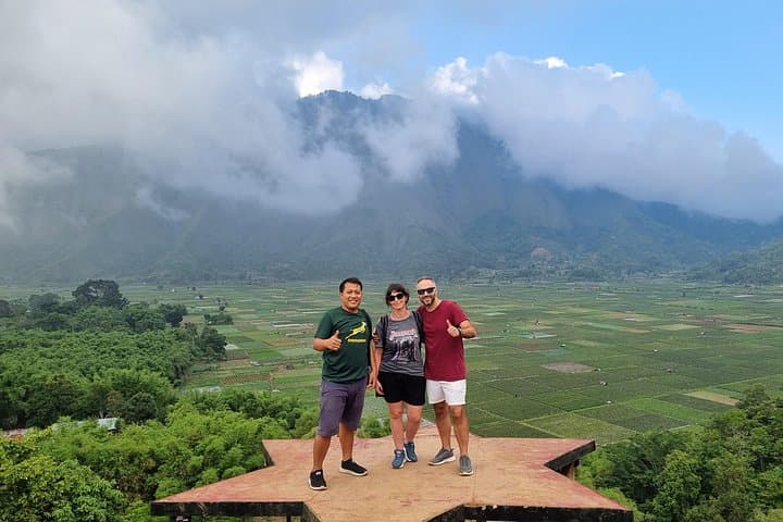 Custom Lombok Private Driver Tour — Beaches, Jungle & Local Markets in a Day photo 6