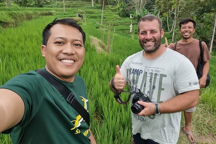 Lombok Sasak Stick Fight, Gendang Beleq & Waterfalls Day Tour photo 4