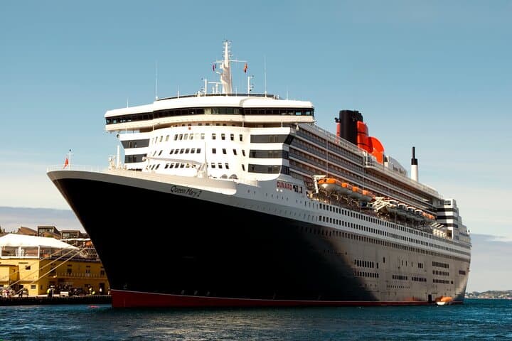 Southampton Port to Heathrow Private Transfer - 90-Min Luxury Shuttle