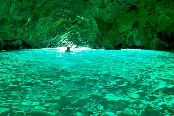 Blue Cave and Grama Bay Speedboat Tour — Karaburun Snorkel, Caves & Wild Beaches photo 2