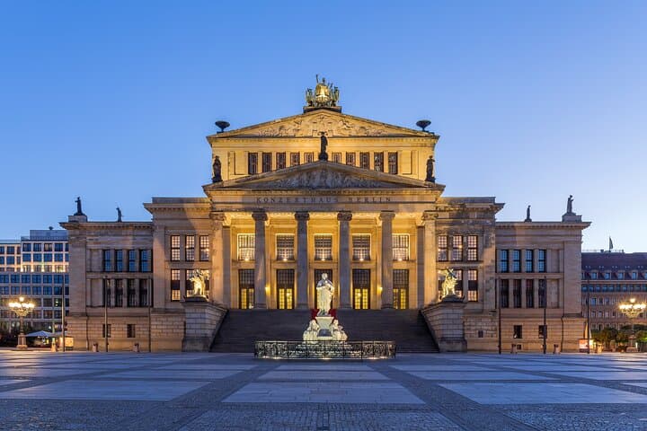 4-Hour Private Berlin Orientation Tour with Hotel Pickup photo 4