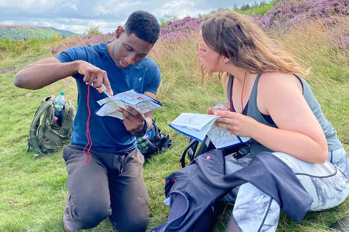 Peak District Map-Reading Course: One-Day Navigation Skills on the Derbyshire Moors