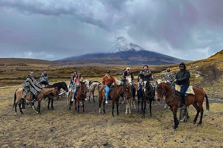 Full-Day Cotopaxi Horseback Ride: Ride the High Páramo from Quito photo 3