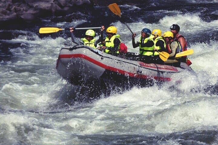 Private Rafting on the Minho River: Border-Running Rapids and Scenic Descents photo 3