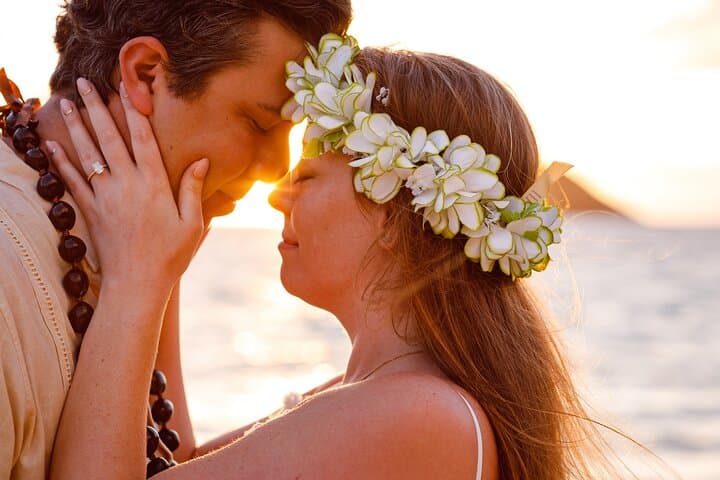 Cannon Beach Professional Photo Shoot: Haystack Rock & Coastal Portraits photo 4