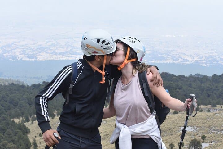 Summit La Malinche: Guided Day Hike from Puebla