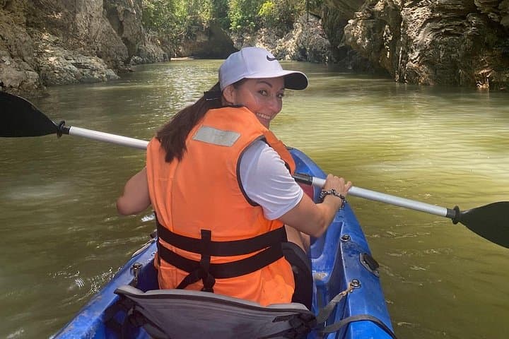 Bayano Caves and Río Tigre Kayak Adventure from Panama City photo 2