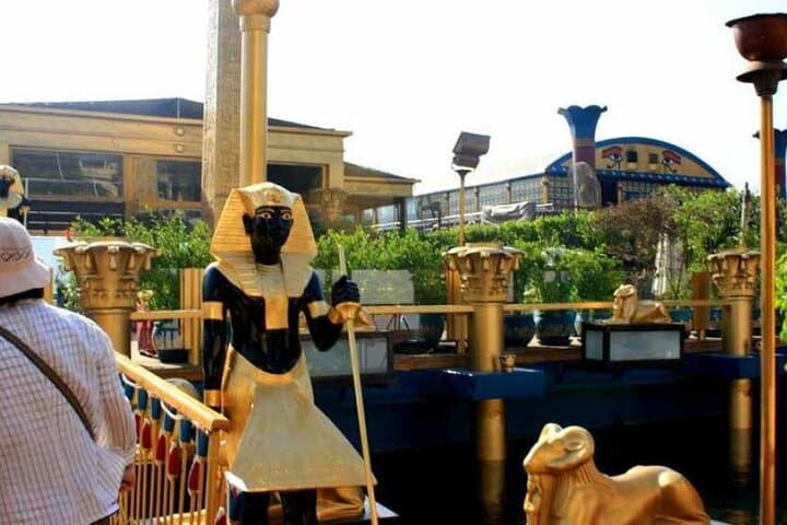 Nile Pharaoh Dinner Cruise: Luxury 2-Hour Evening on the Nile in Cairo photo 5