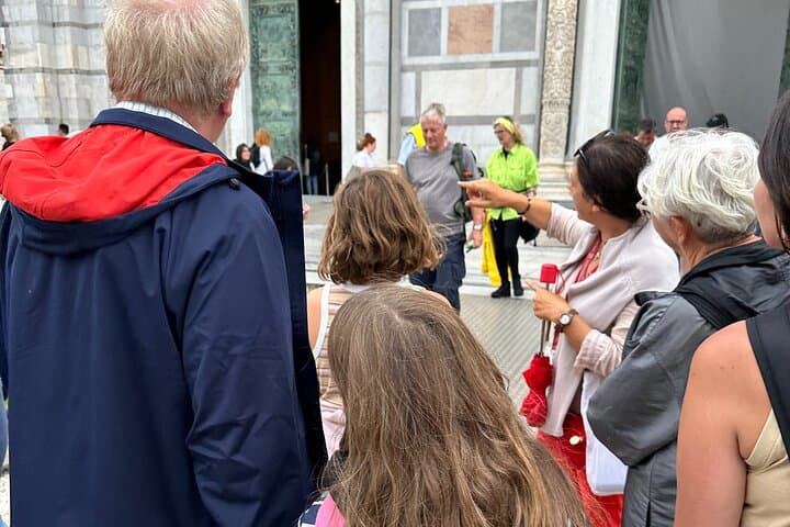Kid-Friendly Pisa Highlights and Leaning Tower Family Guided Tour photo 4