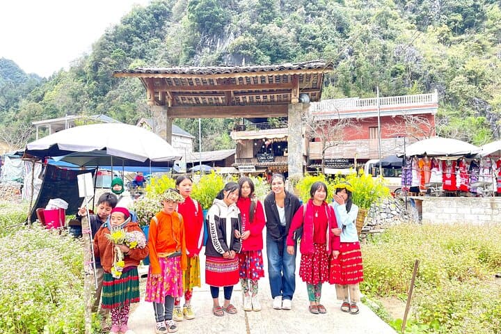 Ha Giang to Ban Gioc Waterfall: 4-Day Cao Bang & Dong Van Motorbike and Boat Tour photo 4