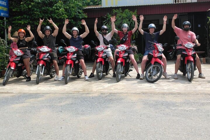 Ha Giang Easy Rider: 4-Day Motorcycle Loop Through Dong Van Karst Plateau