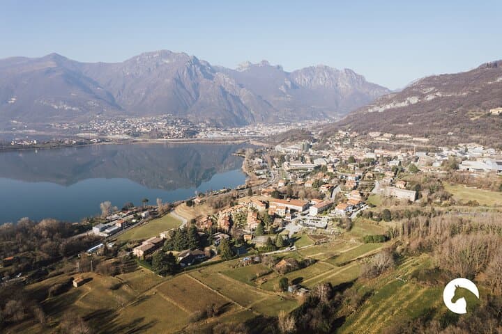 Expert Horseback Ride Between Lake Como and the Mountains photo 6