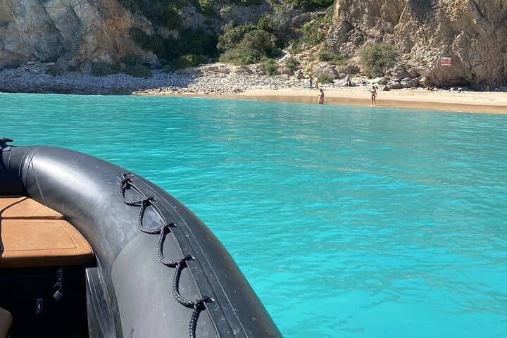 Sesimbra Secret Beaches and Caves Boat Trip — Arrábida Coast Highlights photo 6