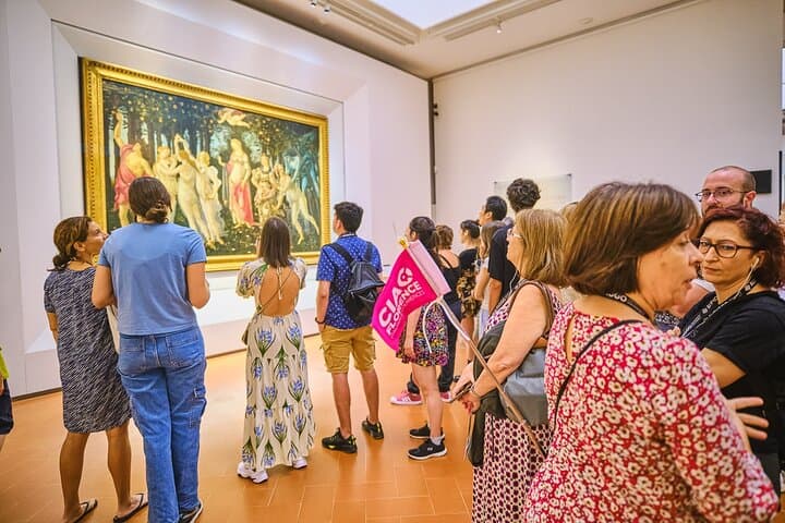 Exclusive Uffizi Gallery and Vasari Corridor Small-Group Tour - Florence Elevated Walk photo 3