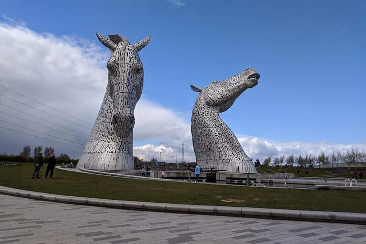 Falkirk History and Engineering Day Tour: Kelpies, Falkirk Wheel & Linlithgow Palace photo 3