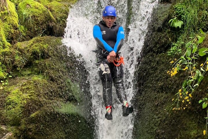 Canyoning in Dollar Glen: Beginner-Friendly Gorge Adventure Near Edinburgh photo 2