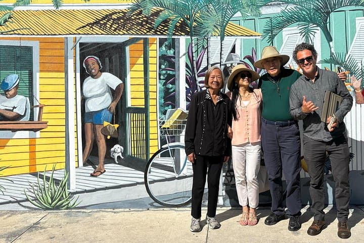 Key West Historic Walking Tour: Bahama Village & Hemingway Heritage