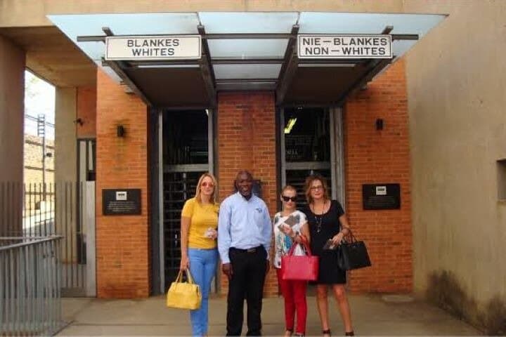 Soweto & Apartheid Museum Full-Day Tour: History, Vilakazi Street, Mandela House photo 3
