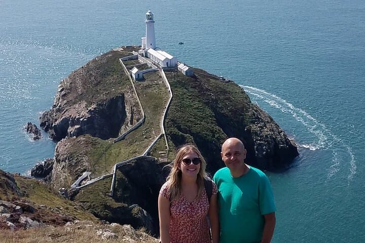 Full-Day Anglesey Coastal Circuit from Llandudno