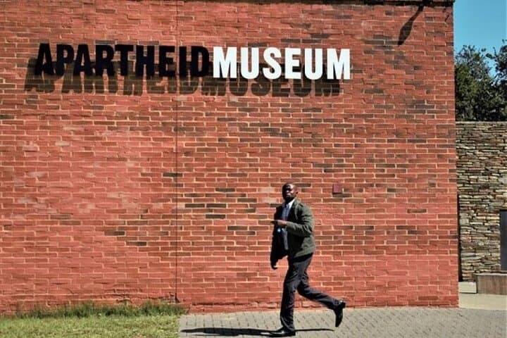 Soweto & Apartheid Museum Full-Day Tour: History, Vilakazi Street, Mandela House photo 5