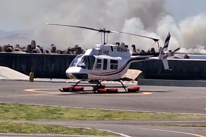 Cape Town Helicopter Flight: Atlantic Coast to Hout Bay photo 4