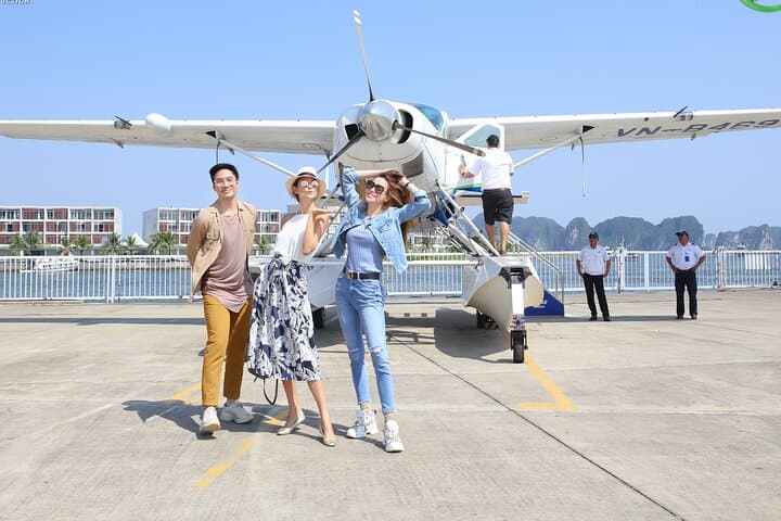 Ha Long Bay Seaplane: 25-Minute Aerial Flight Over UNESCO Limestone Karsts photo 1