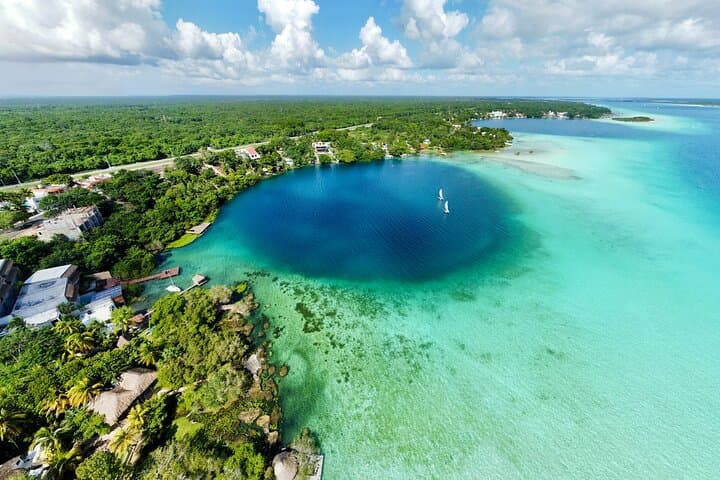 Chacchoben Ruins and Bacalar Lagoon: Costa Maya Day Trip from Mahahual