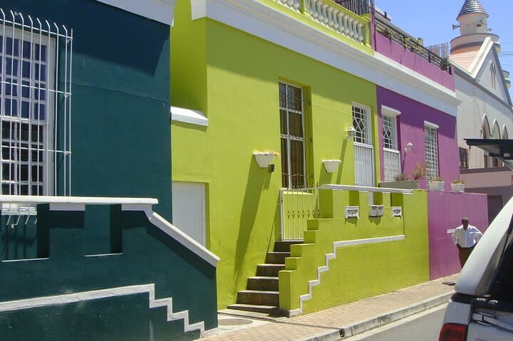 Cape Town 3-Hour Private Historical Walking Tour — Bo-Kaap, Company's Garden & Long Street photo 3