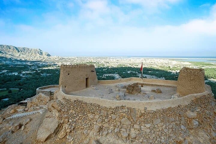 Day Trip to Ras Al Khaimah from Dubai — Jebel Jais, Dhayah Fort & Old Souk photo 4