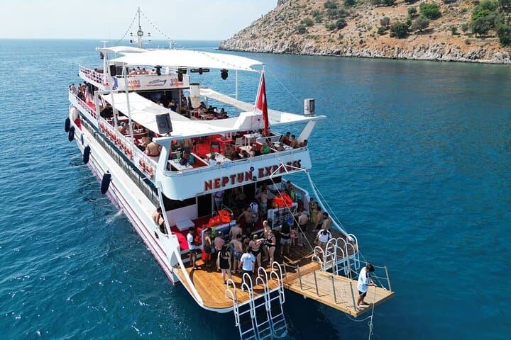 Alanya Boat Trip to Cleopatra Beach & Caves — Lunch, Drinks and Swimming photo 1