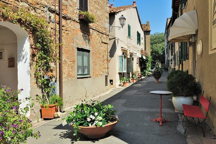Three-Day Tuscany Wine Tour from Florence — Chianti, Bolgheri & Montalcino
